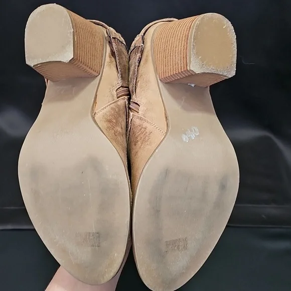 Fergalicious Brown Over the Knee Boots - Picture 4 of 8